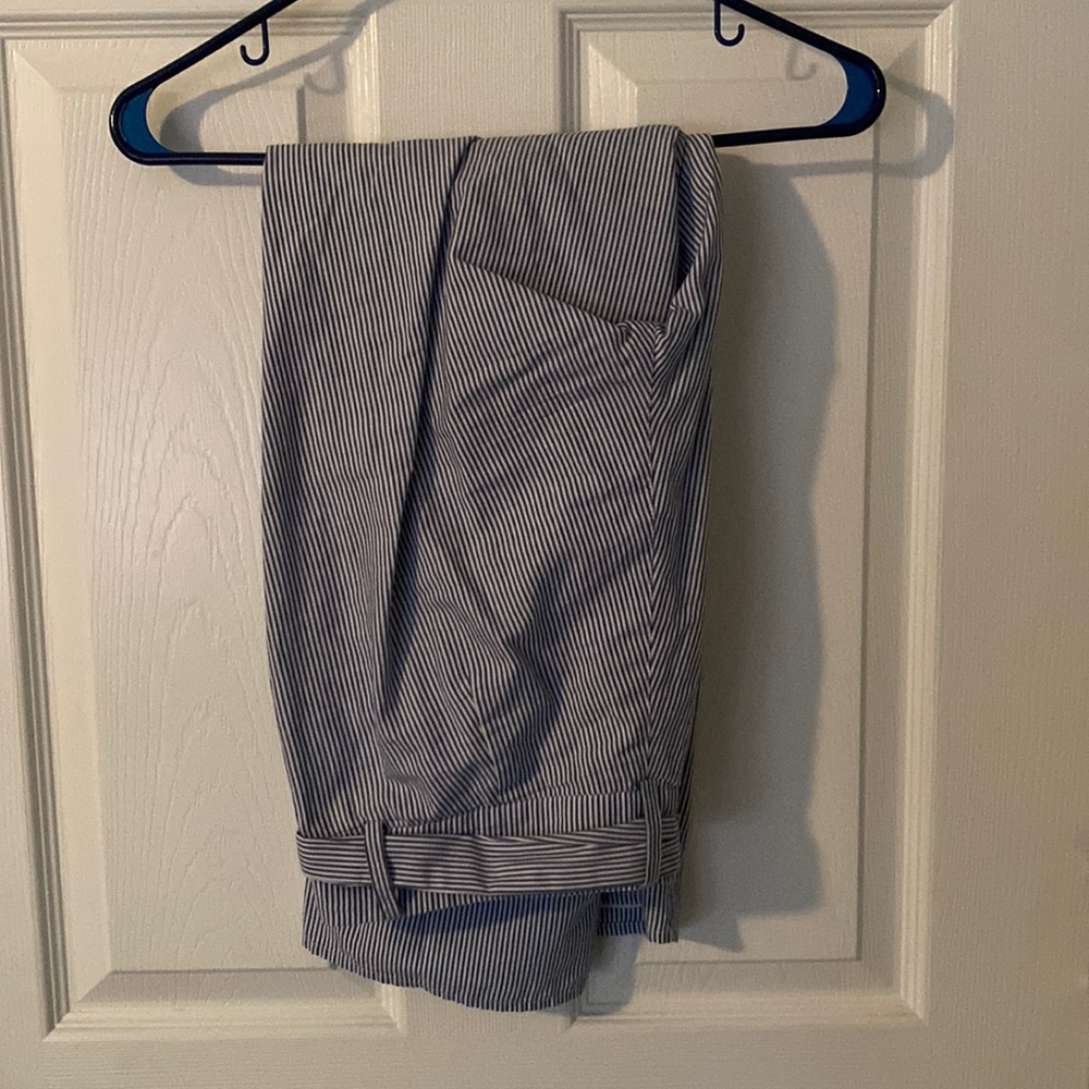 Vineyard Vines wide leg stripped pants